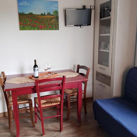 Gli Olivastri Con Piscina,Solarium, Vista Mare ,Sole -Mare E Tanta Natura ,Climatizzatore,Wifi อาเญ็นตู ภายนอก รูปภาพ