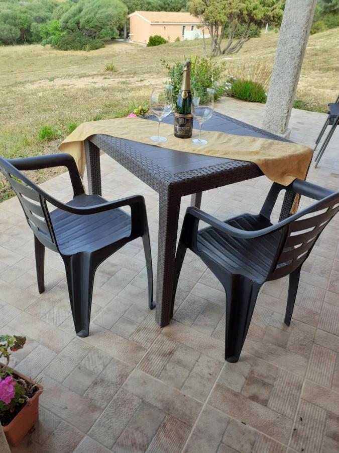 Gli Olivastri Con Piscina,Solarium, Vista Mare ,Sole -Mare E Tanta Natura ,Climatizzatore,Wifi อาเญ็นตู ภายนอก รูปภาพ