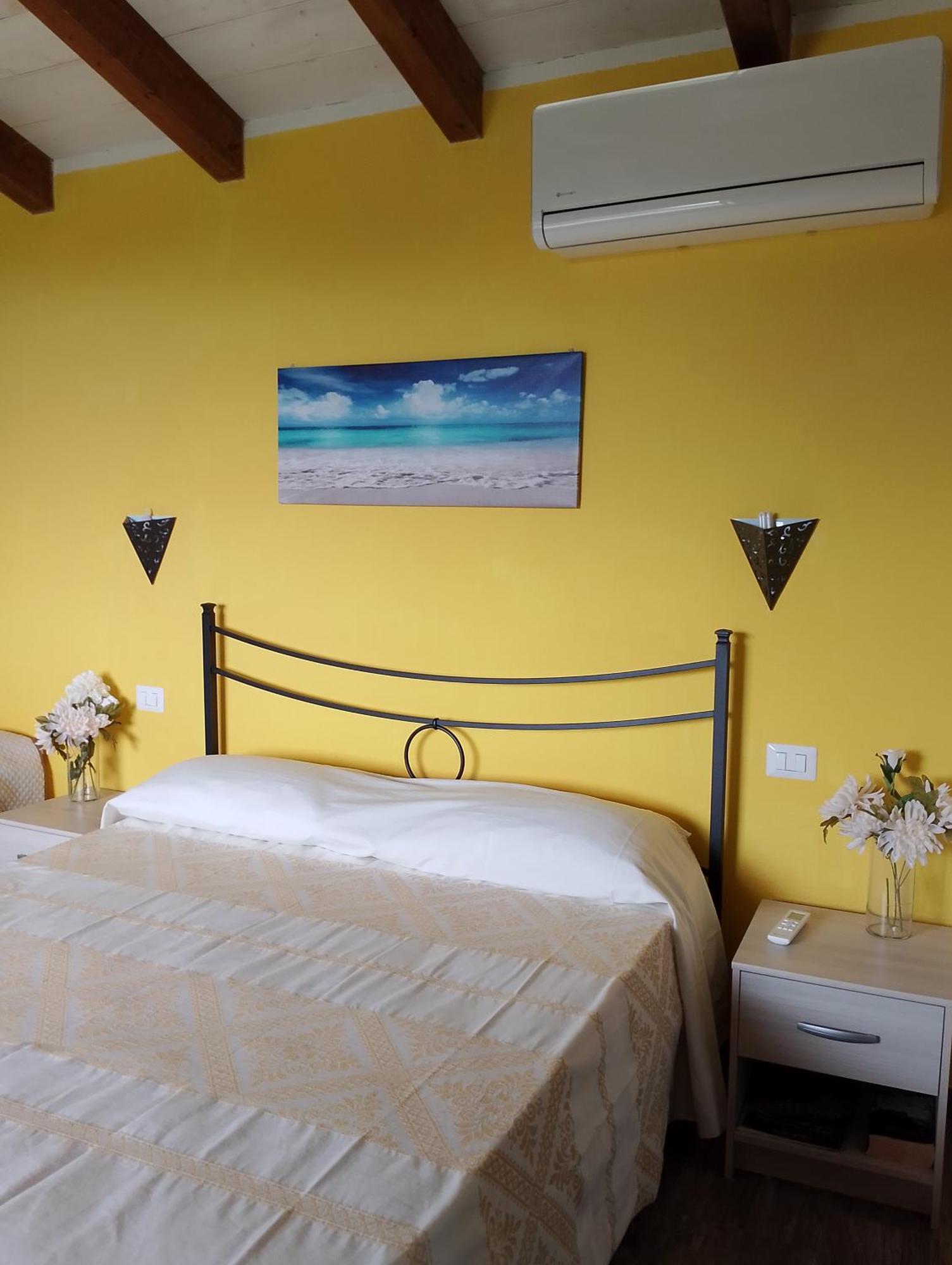 Gli Olivastri Con Piscina,Solarium, Vista Mare ,Sole -Mare E Tanta Natura ,Climatizzatore,Wifi อาเญ็นตู ภายนอก รูปภาพ